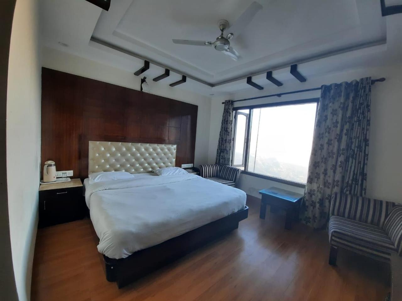 Basera Hotel Mussoorie Esterno foto