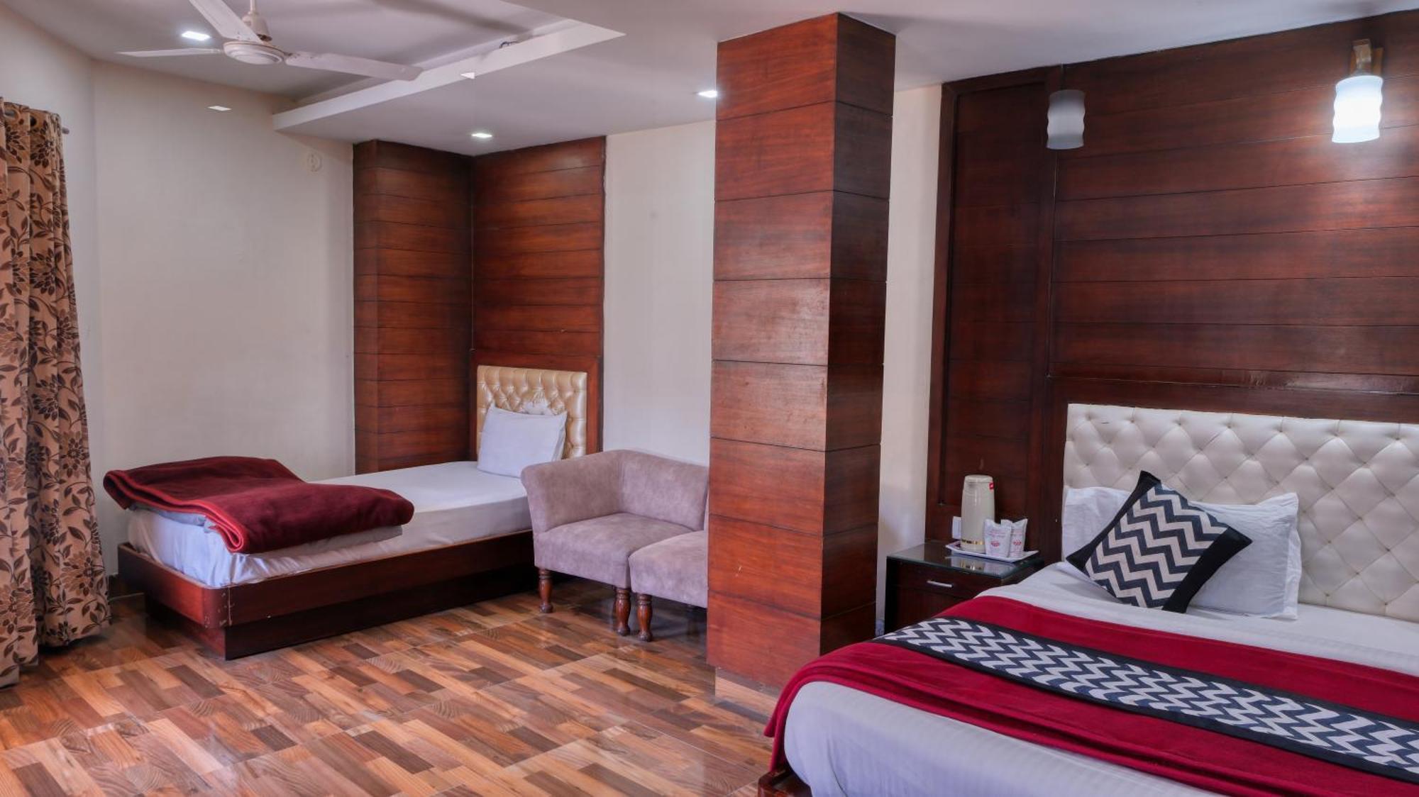 Basera Hotel Mussoorie Esterno foto