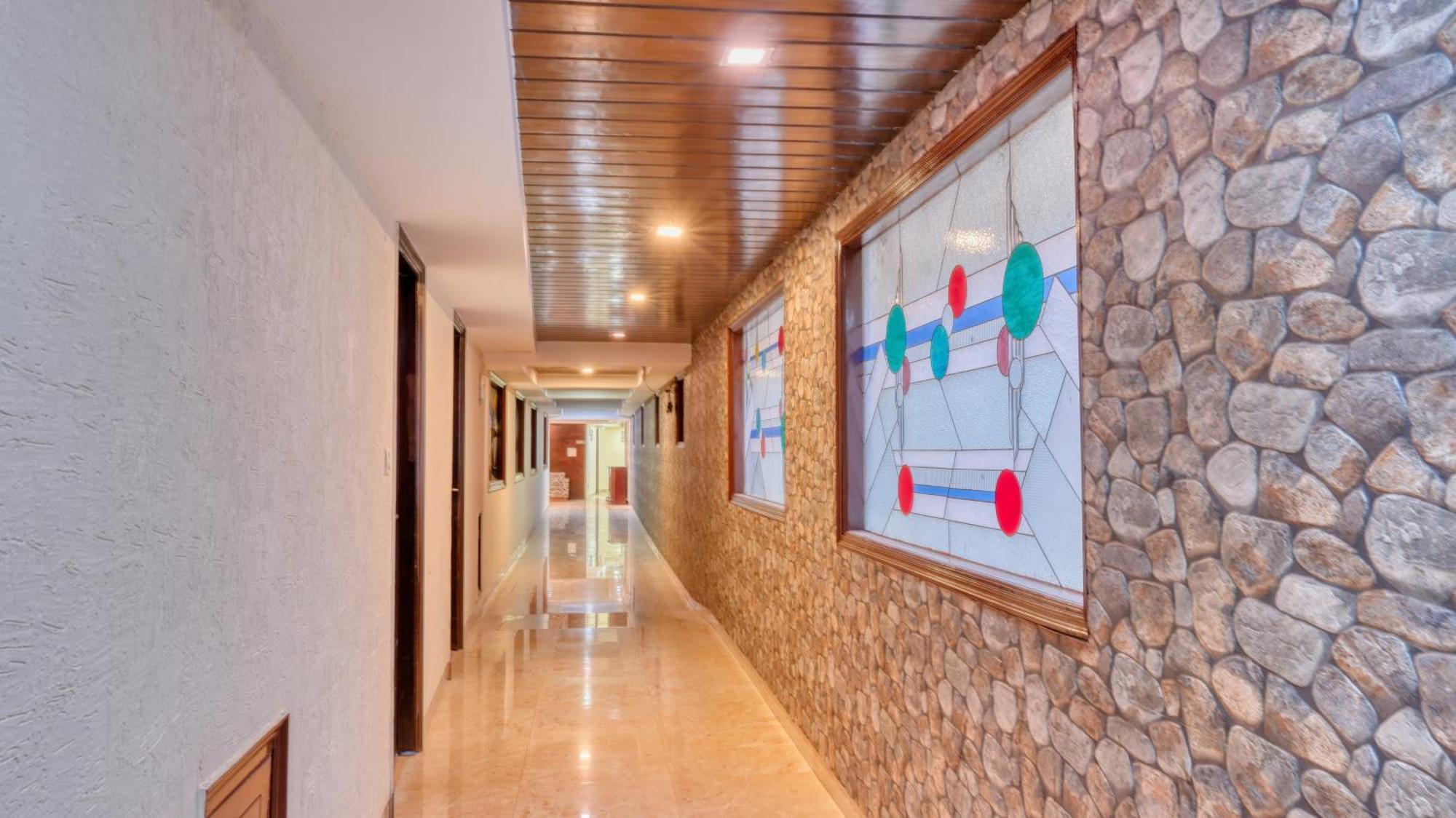 Basera Hotel Mussoorie Esterno foto
