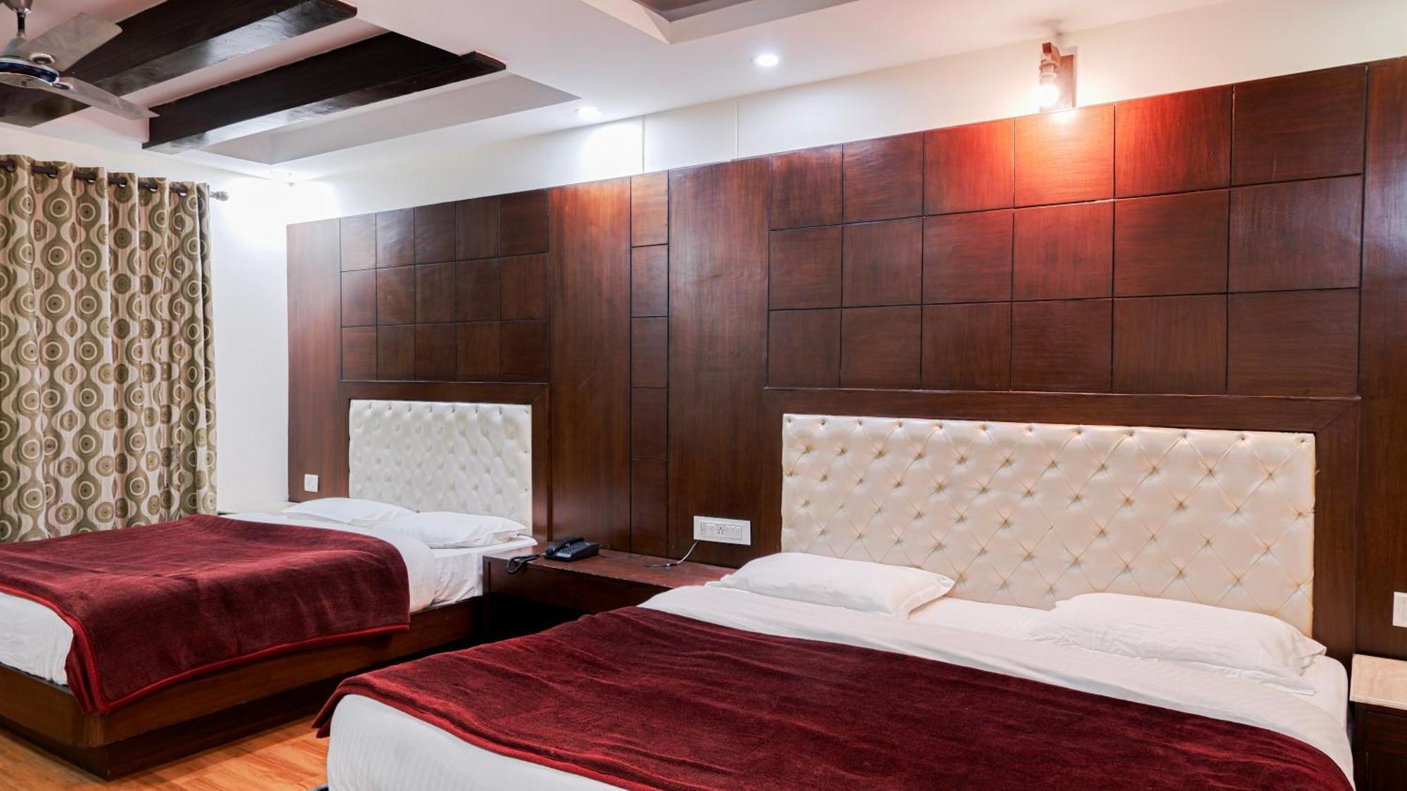 Basera Hotel Mussoorie Esterno foto